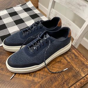Cole Haan men’s navy sneakers